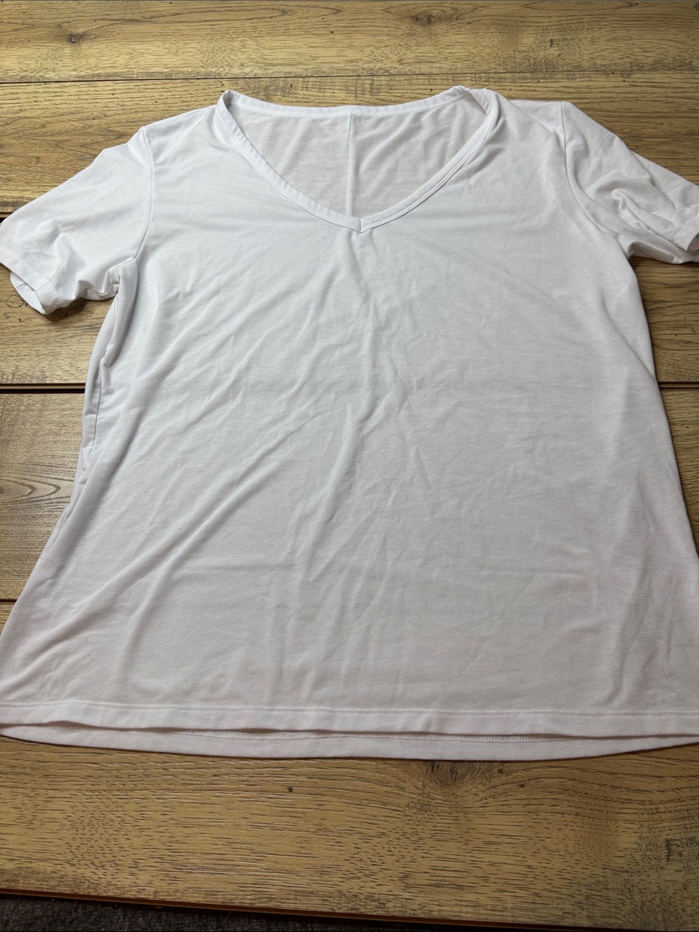 Women’s ALO Slouchy  V-Neck Top in White Size Medium